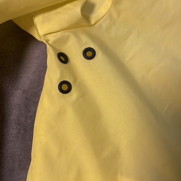 HUNTER Lightweight Packable Jacket - Picture 4 of 9